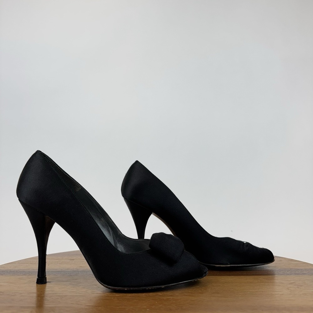 Womens Stuart Weitzman Black‎ Satin Rhinestone Bow Peep Toe Pumps Heels Size 7 M